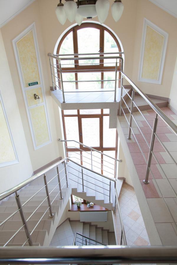 Hotel Alekselena Malekhuv Zewnętrze zdjęcie