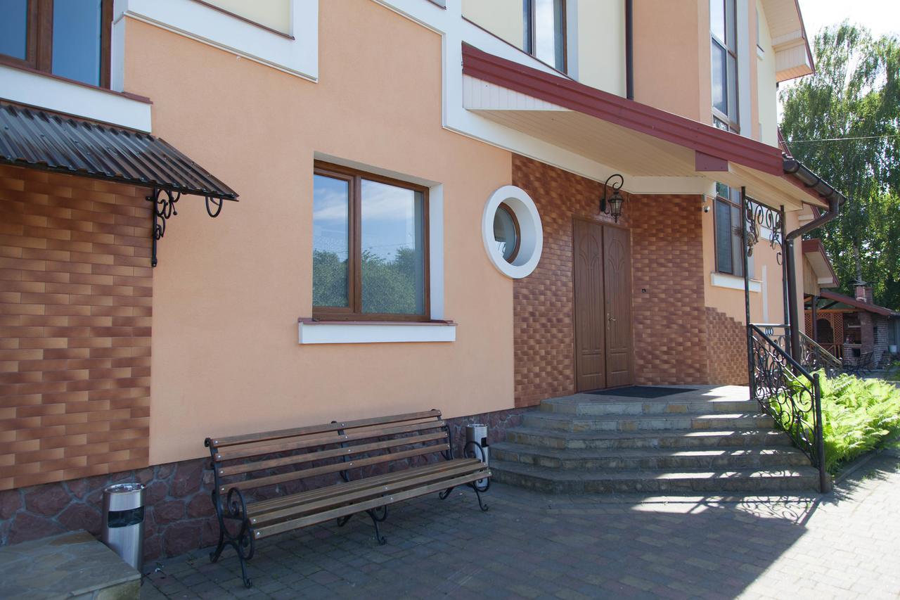 Hotel Alekselena Malekhuv Zewnętrze zdjęcie