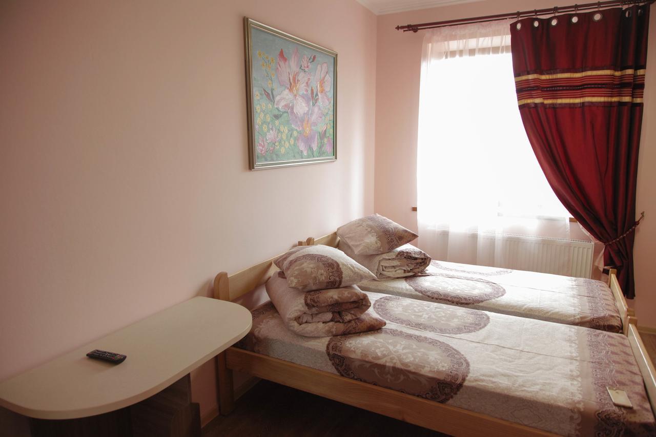 Hotel Alekselena Malekhuv Zewnętrze zdjęcie