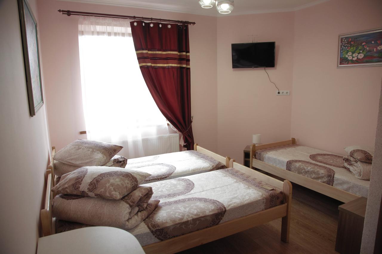 Hotel Alekselena Malekhuv Zewnętrze zdjęcie