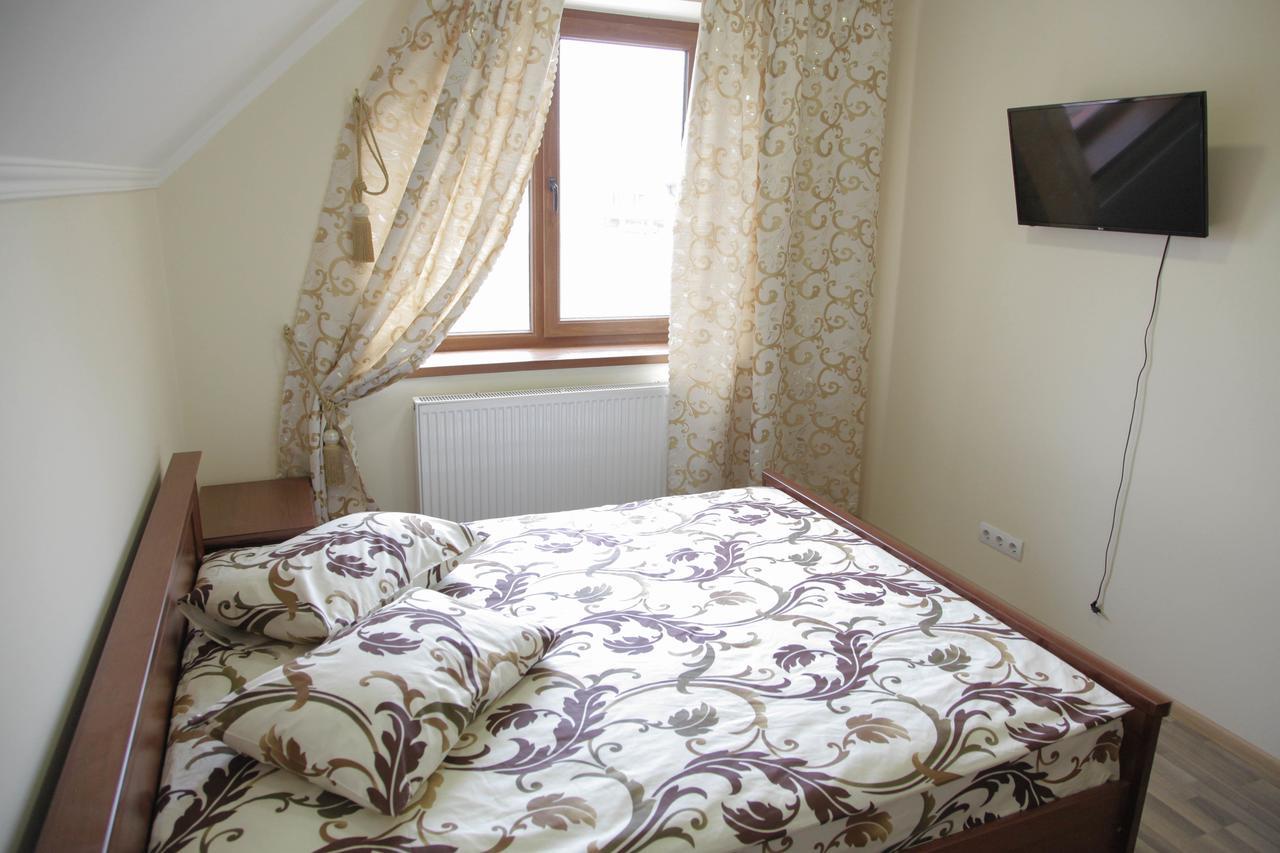 Hotel Alekselena Malekhuv Zewnętrze zdjęcie